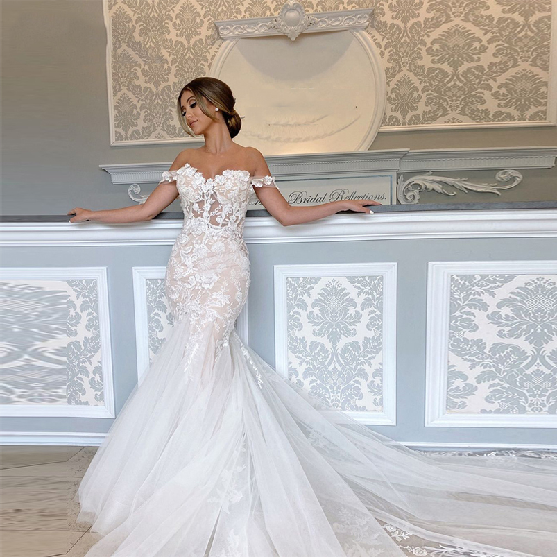 

Off the Shoulder Lace Mermaid Wedding Dresses Appliqued Cap Sleeves Sweep Train Bohemian Tulle Bridal Gowns, White