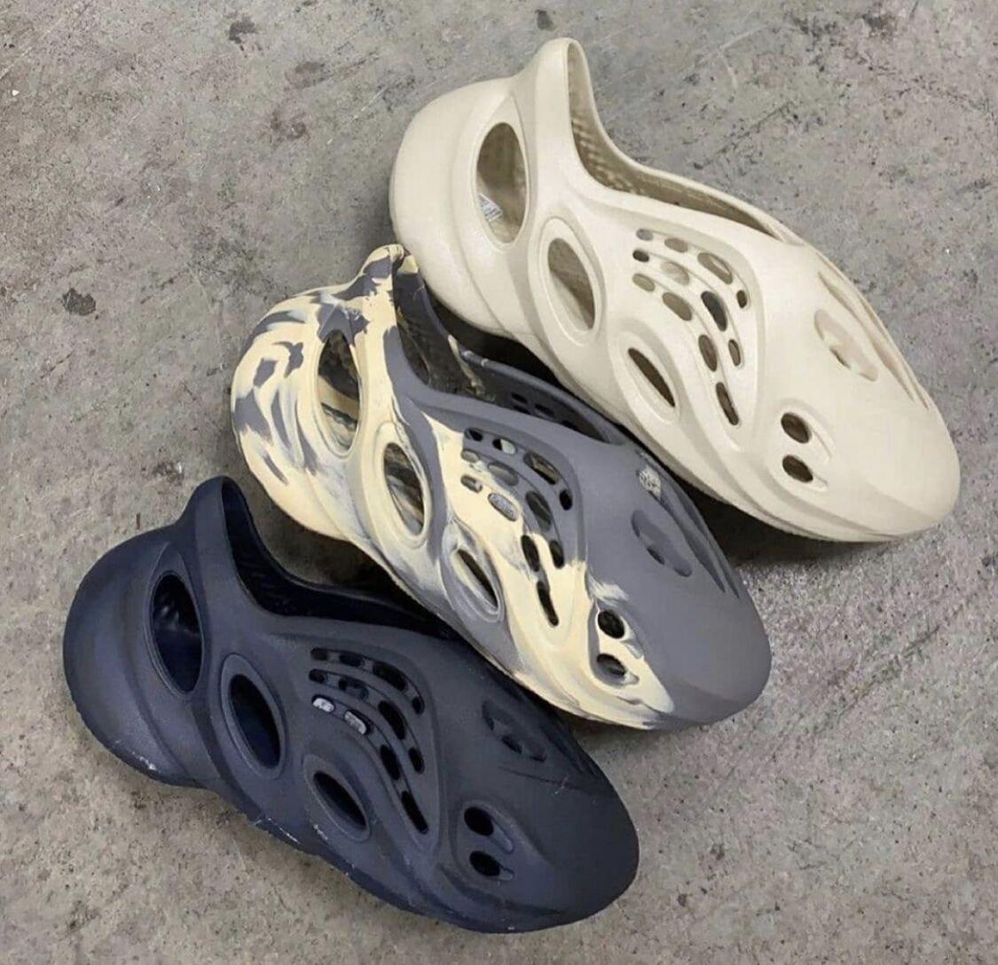 

2021 Originals Slide Slippers Foam Runner Shoes Mineral Blue Sand MXT Moon Gray Ararat Kanye West Core Resin Desert Earth Pure Bone Sandals Men Women Outdoor Sneakers