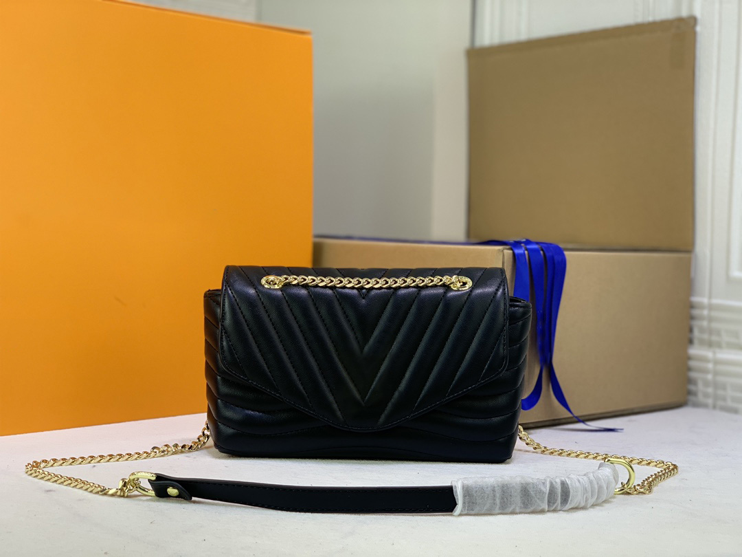 

Top fashion leather high quality handbag ladies chain handbag shoulder bag size 23-13-6 cm