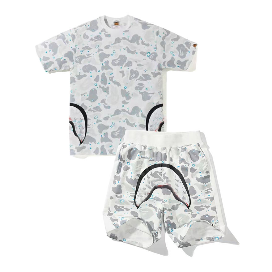 

2021 Luxury High Quality Mens Tracksuit Summer Male Sets Short Sleeve Luminous suit T Shirts Hip Hop Tops +Shorts Sportswear Set Men Clothing Required element