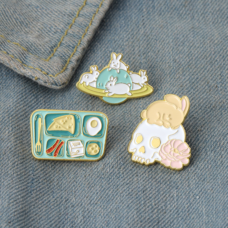 European Planet Rabbit Skull Flowers Brooches Cartoon Foot Box Alloy Enamel Lapel Pins Unisex Backpack Clothes Badge Jewelry Accessories-image-733339928
