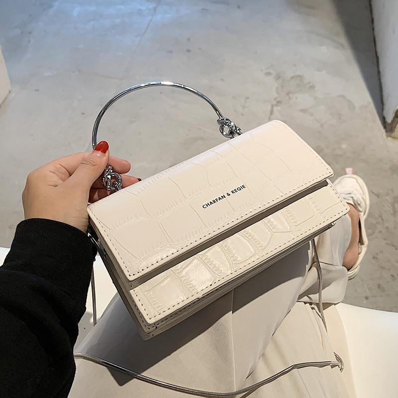 

Female Tote Bag New Crocodile Pattern Flap Messenger Crossbody Bag For Women Metal Portable Shoulder Square Lady Handbag, Black