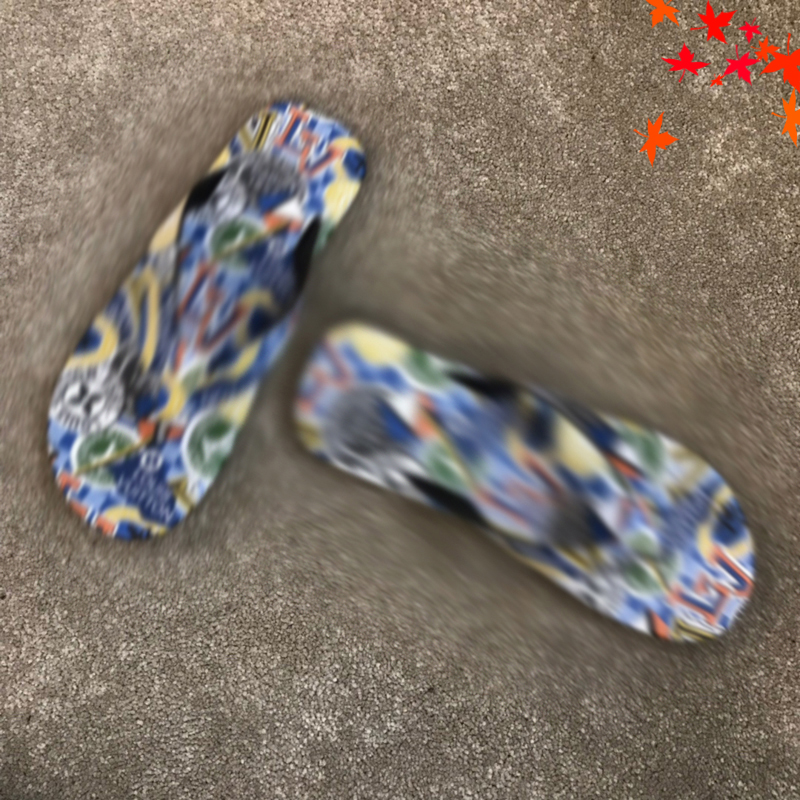 

2021 Slipper Designer Slide Summer sandals Fashion Men Beach Indoor Flat Flip Flops Leather luxurys Shoes mens Slippers with box Size 39-45 -H108, Split