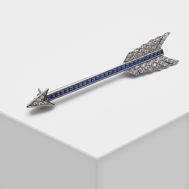 

Amorita boutique Arrow style fashion shiny brooch