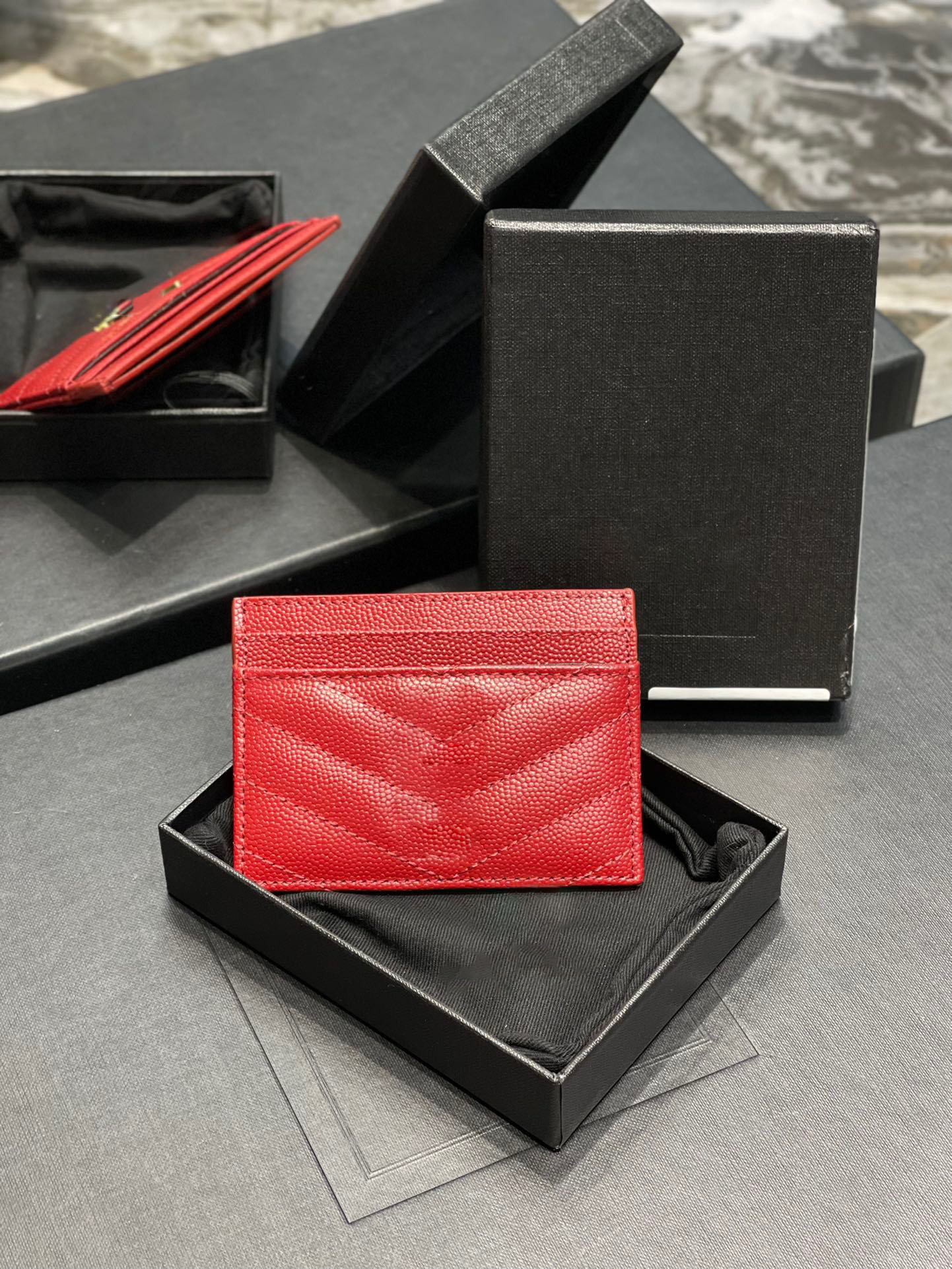

Luxury designer fashion card holder genuine leather caviar pratical wallet quilted bag size 10.5cm coin purses 5 card slot clssic hardware zipper wallets, Other style contact us