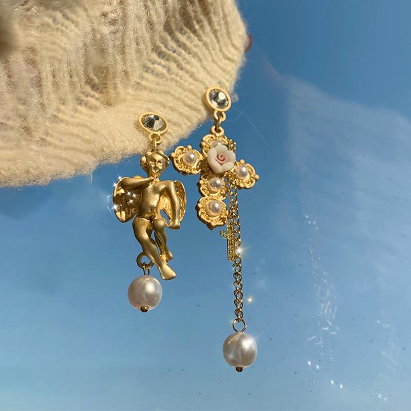 

Dangle & Chandelier Korean Charms Baroque Angel Cross Earrings For Women Metal Vintage Pearl Sweet 90s Style Jewelry Aesthetics Friends