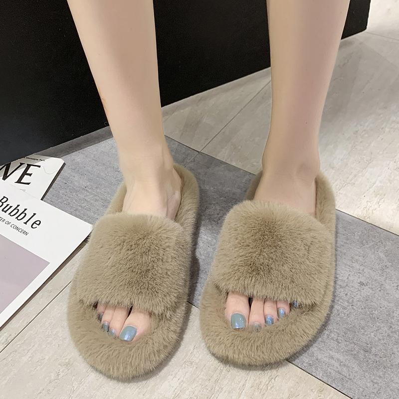 

2021 Women Slippers Winter Warm Female Slip-On Flat Slippers for Home Black Female Faux Fur Plus Size 35-42 Women Shoes