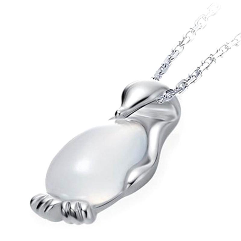 

Pendant Necklaces Accessories Cute Penguin White Opal Necklace For Women Weddings Jewelry Gifts