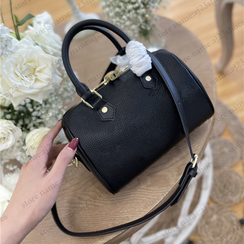 

Speedy Bandouliere Tote Bag Beige Embossed Oversized Monograms Pattern Express Bags Cross Body Grained Cowhide Leather Nano Speedy Shoulder Bags 20cm, 01