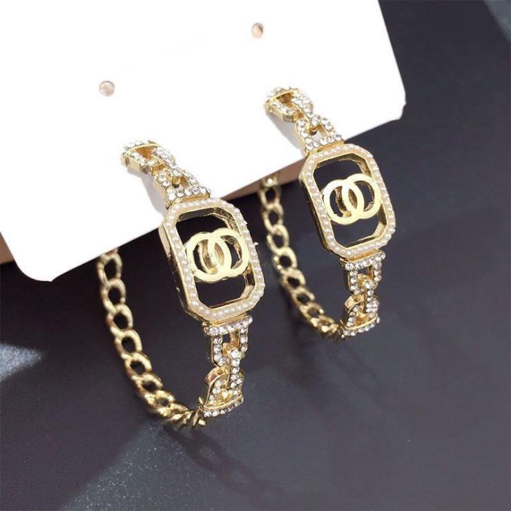 

Fashion personality versatile small fragrance letter Big Circle Earrings 925 silver needle Earrings, Golden