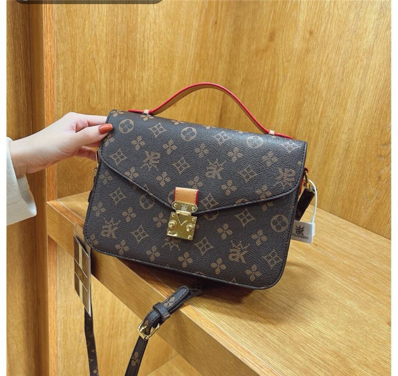 

Women Luxurys Designers Bags Handbag 2021Women Bags Handbags Lady Messenger Fashion Shoulder Bag Luxury Crossbody Tote Wallet, Red