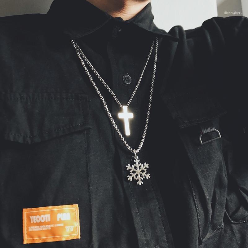 

Chains Men's Women's Snowflake Pendant Necklace Cold Simple And Wild European Street