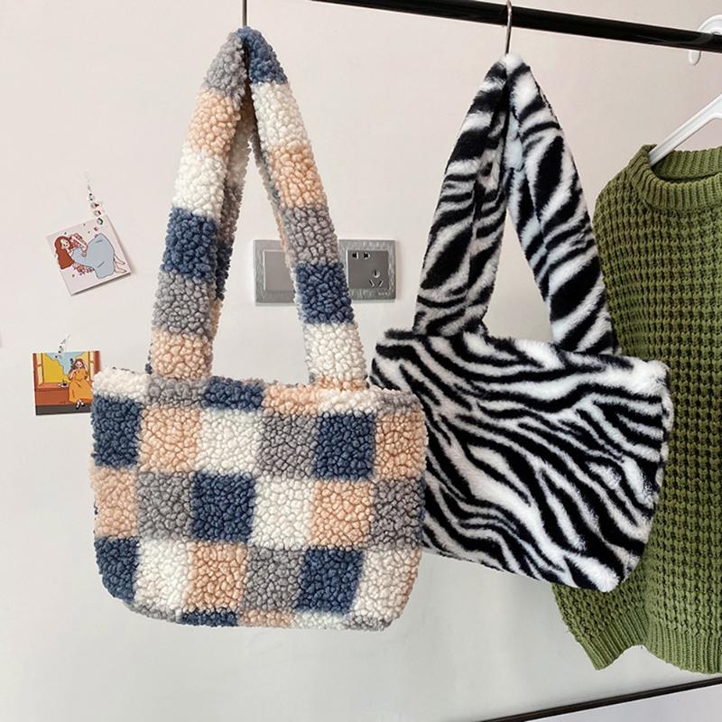 

Fashion Plush Shoulder Bag Autumn Large Capacity Animal Pattern Top-handle Bags Tote Bags Vintage Street Handbag