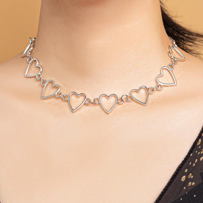 

Chokers Punk Hollow Heart Chain Choker Necklaces Women Metal Silver Golden Necklace Girls Statement Chains Jewelry Party Gift