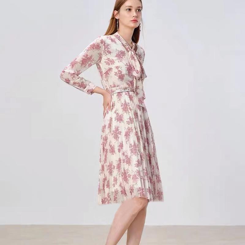 

Casual Dresses 2021 Fall Style Bohemian Retro Print Flower Bow Knot Long Sleeve Slim Temperament Pleated Mid-Length Chiffon Dress, Lavender