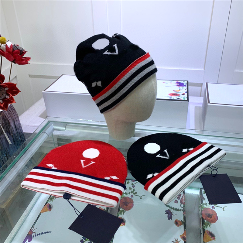 

Autumn Winter Designer Skull Caps Men Women Elastic Warm Beanie With Tags Letter Pattern Printed Knitted Hats Couple Thick Knitting Cap, Black