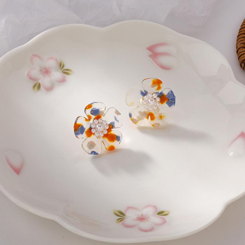 

Stud Summer Trendy Women's Jewelry Beautiful Fresh Colorful Acrylic Imitation Pearl Flower Earrings Fashion Female Accessories