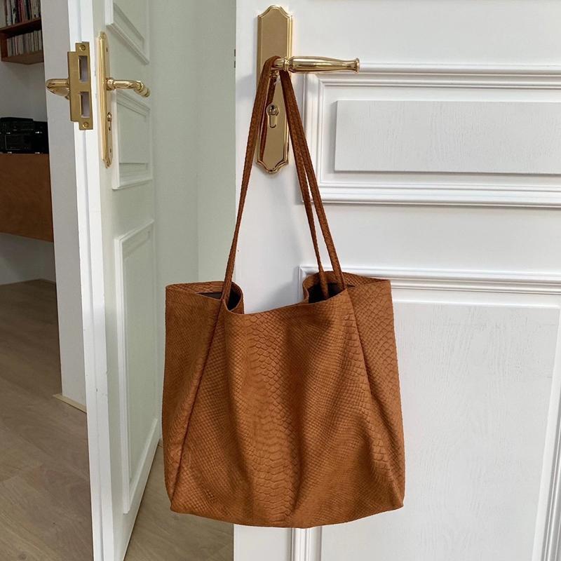 

Women Big Leather Shopping Bag Alligator Pattern Large Tote Grocery Bag Crocodile Shopper Shoulder Bags For Youth Girl Handbag, Beige