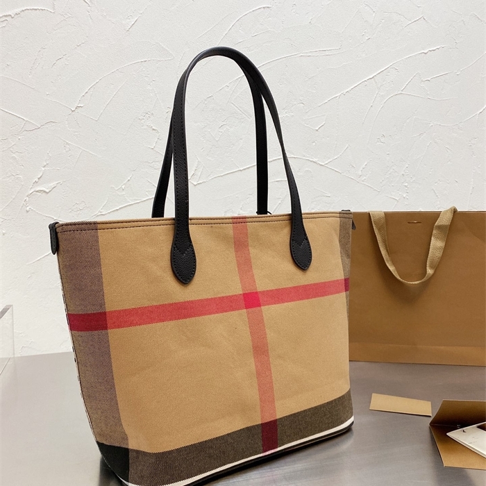 

2021 New Top Sheepskin Crossbody Bag Women Luxurys Designers Bags Shoulder Bag Luxurys Designers Crossbody Bags 31 26cm 9612s, Black