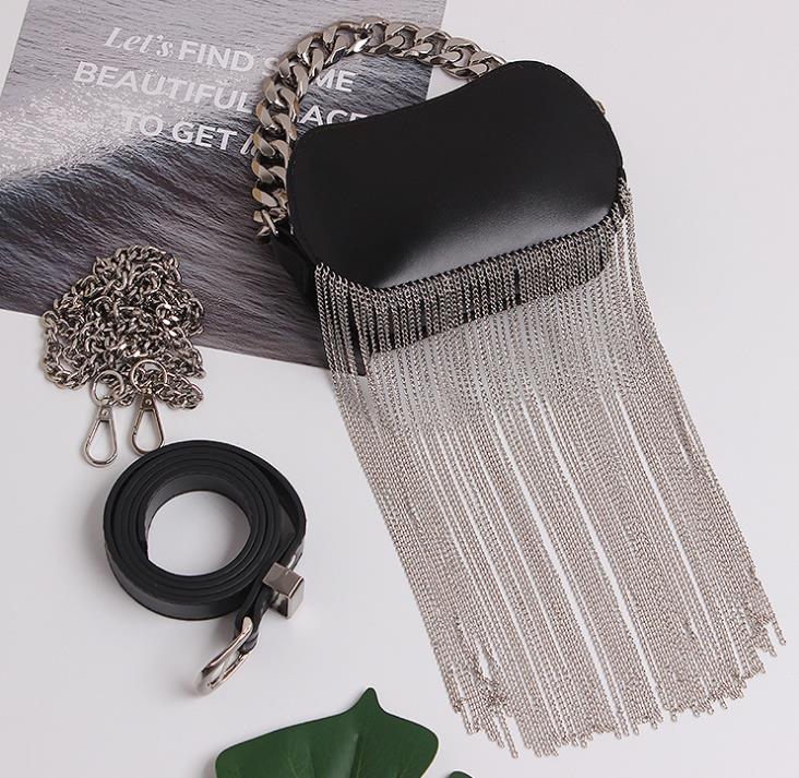 

Shoulder Bags Tassel Female Niche Design Oval Chain Handbag Messenger Mobile Bag, Black