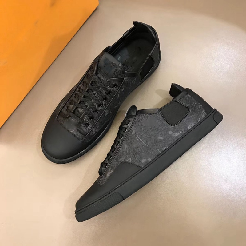 

Top lovers HOT Fashion brown casual men's shoes size NEW 2021 fashion business men's flat shoes size 38-44, Black;red