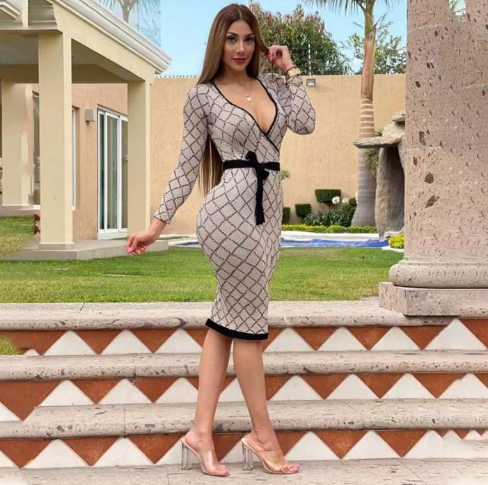 

Women Dress Long Skirt Belt Fit Skirts For Spring Summer Outwear Casual Style With Budge Letter Lady Slim Dresses Jacket Shirt Wool Knit Pleated Button Tops, I nkke look other product