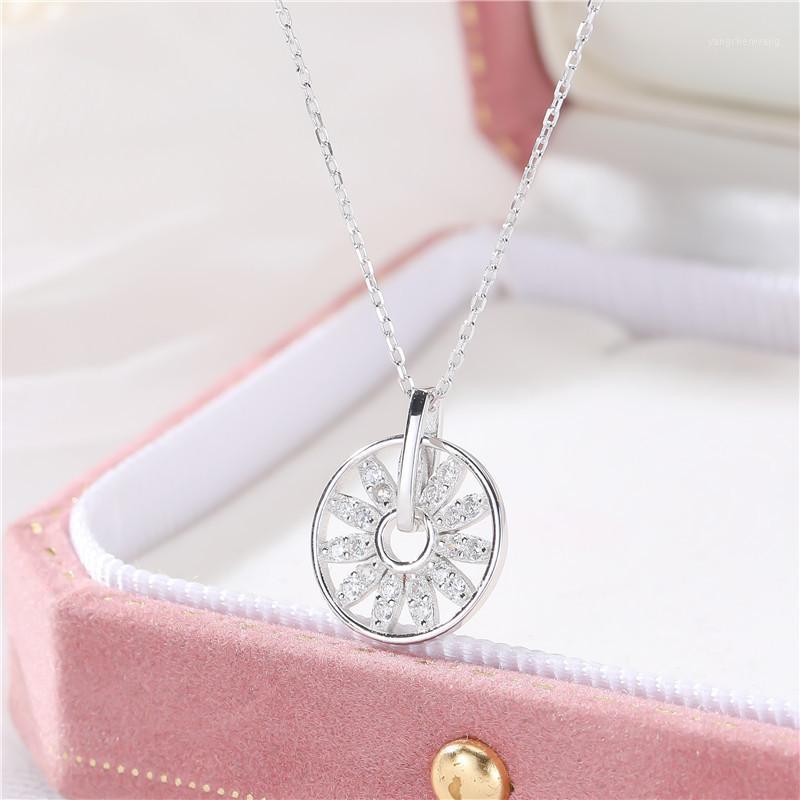 

Chains FEC23 925 Sterling Silver Necklace Snow Flower Pendant For Women Jewelry
