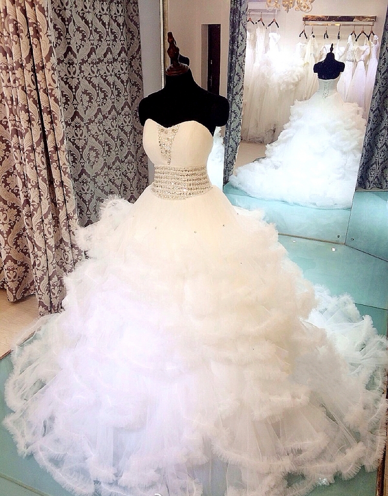 

2021 New Luxury Pregant Top Quality Lace Up Cloud y Wedding Sweetheart Beading Bridal Gowns Robe De Mariage Rouge 1uuq, Black