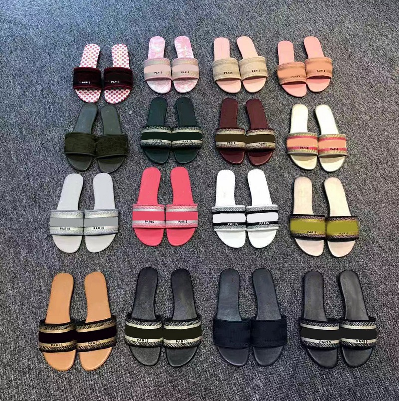 

High Quality Designer Slippers Slides Women Summer Rubber Sandals Beach Slide Fashion Scuffs Slipper Indoor Shoes Size EUR 35-41 With Box 39