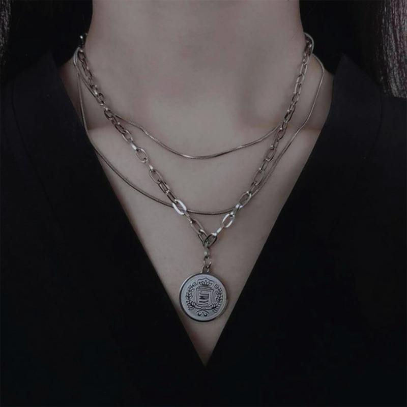 

Chains Arrival Coin Round Brand Multi-Layer Necklace Women Pendant Letter Stacking Clavicle Choker Minimalist Jewelry Wholesale