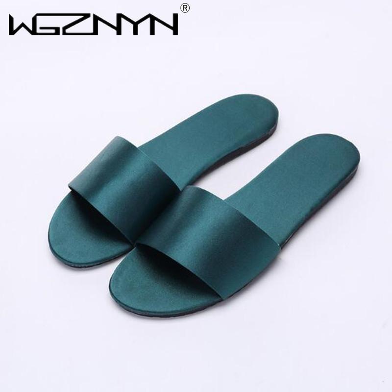 

Women Fashion Slides Big Size Indoor Outdoor Slippers Summer Flat Shoes Woman Sandals Anti Slip Ladies Home Slippers Women Shoe