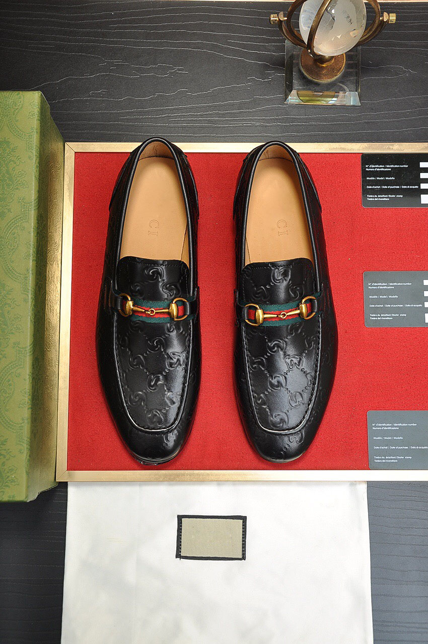 

Casual Shoes Top Quality Matte Leather Platform Handmade Chaussures mens designers dress Gen uine Metal snap Peas wedding classic fashion big size loafers t69, Customize