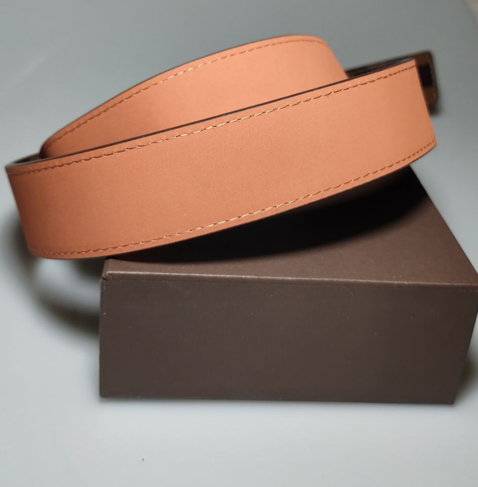 

New 2020 Hot High Quality Fashion Belt Men Women Designer Belt Genuine Leather Belts Pants Waist Belts Gold Silver Black Smooth Buckle, Belts have box