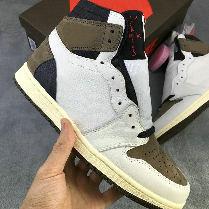 

Travis Scott 1S TS SP High 1 I Mens Cactus Jack Designer Shoes White Sail Dark Mocha Zapatos Mans Sports Sneakers
