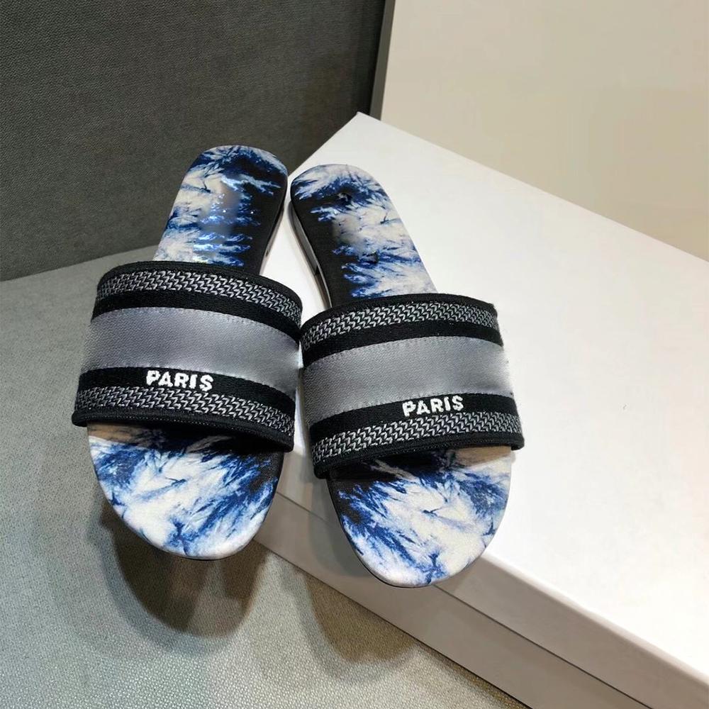 

Women Slippers Luxury Designer Slide Embroidery Sandal Floral Brocade Fashion Flip Flops Striped Beach Genuine Leather Dazzle Flowers Slipper cvrhsdhwa, Dr1
