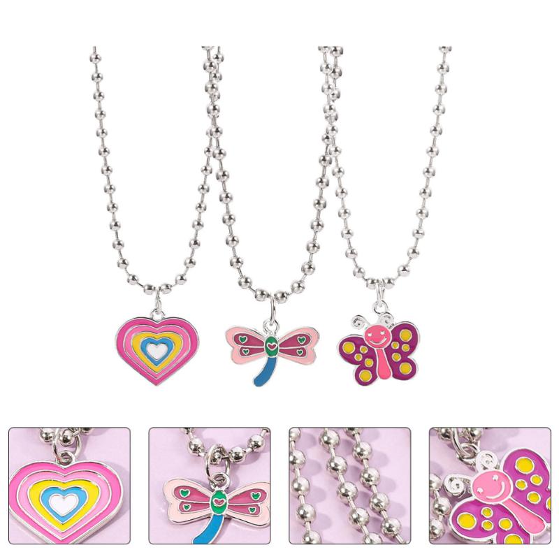 

Pendant Necklaces 3pcs Girl Beaded Necklace Cartoon Child Neck Chain (Mixed Color)