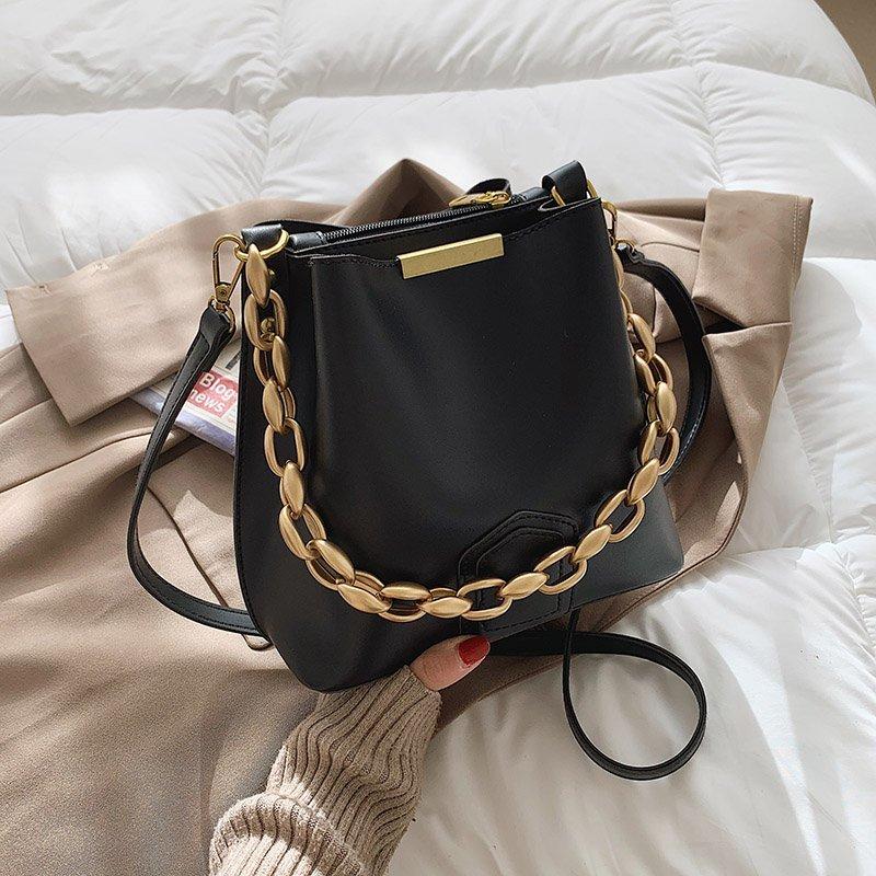 

Golden Thicken Chain Bucket Bag Women 2021 Luxury Desiger Chic Black Shoulder Crossbody Bags Female Vintage PU Leather Handbags