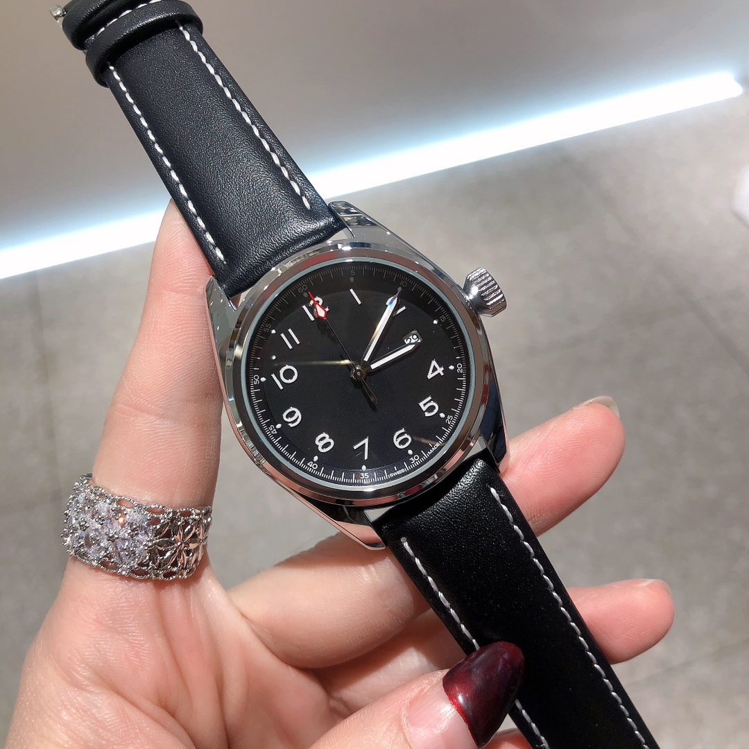 

2021 high quality luxury Watches deluxe men's three-pin series digital dial quartz watch designer watch brand fashion leather strap