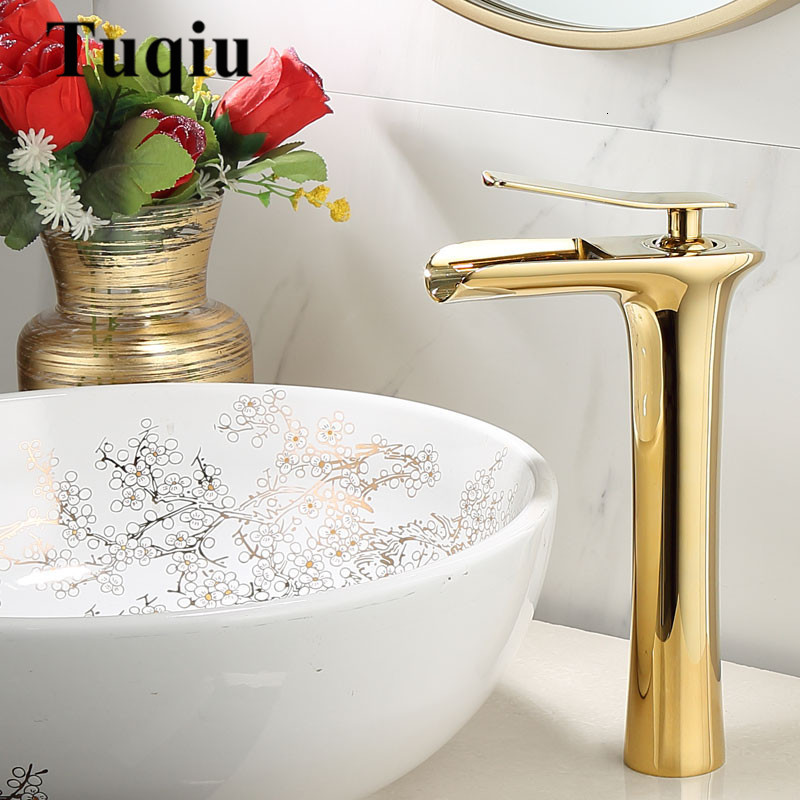 

2021 New Gold Waterfall Brass Bathroom Basin Mixer Tap Hot and Cold White Sink Faucet C9ci