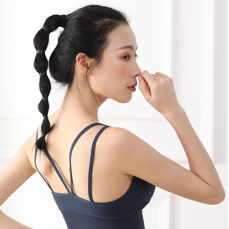 

Women Medium Support Criss-Cross Back Strappy Sport Bra Padded Wirefree Athletic Gym Yoga Fitness Workout Bras Tops Activewear, Black