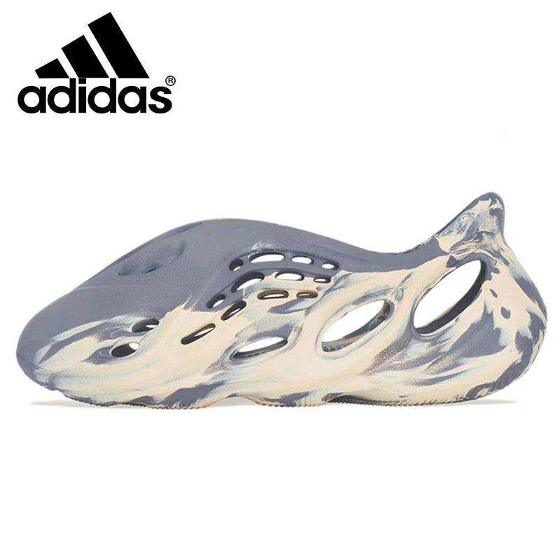 

Adidas Yeezys Slides Mens Slippers Kanye West Designer Slipper Resin Pure Sand Foam Runner Moon Grey Triple Black Bone Summer Sandals With B