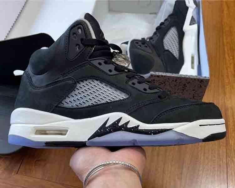 

2021 Sale Men Basketball DJ7903-XXX Oreo 5s Black White-Cool Grey Varsity Red Running Sneakers Trainers Sports CT4838-011