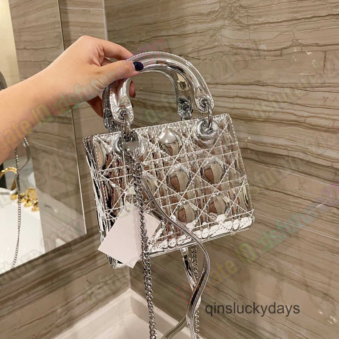 patent leather handbolsas australia