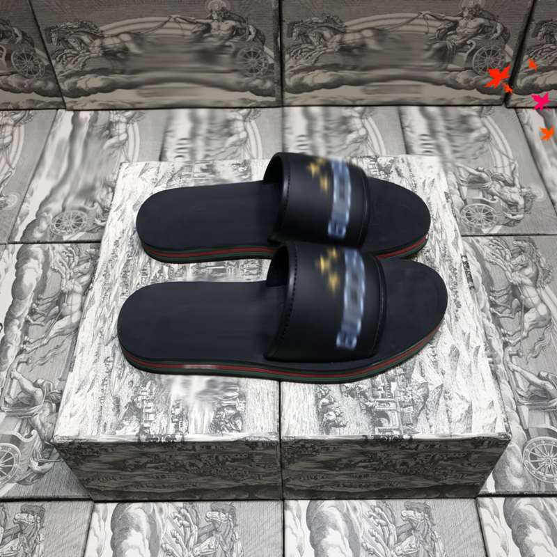 

2021 Designer luxurys slippers men sandals fashion beach shoes flip flops flat non-slip classical hole slipper with box size 39-45 -G201, Black