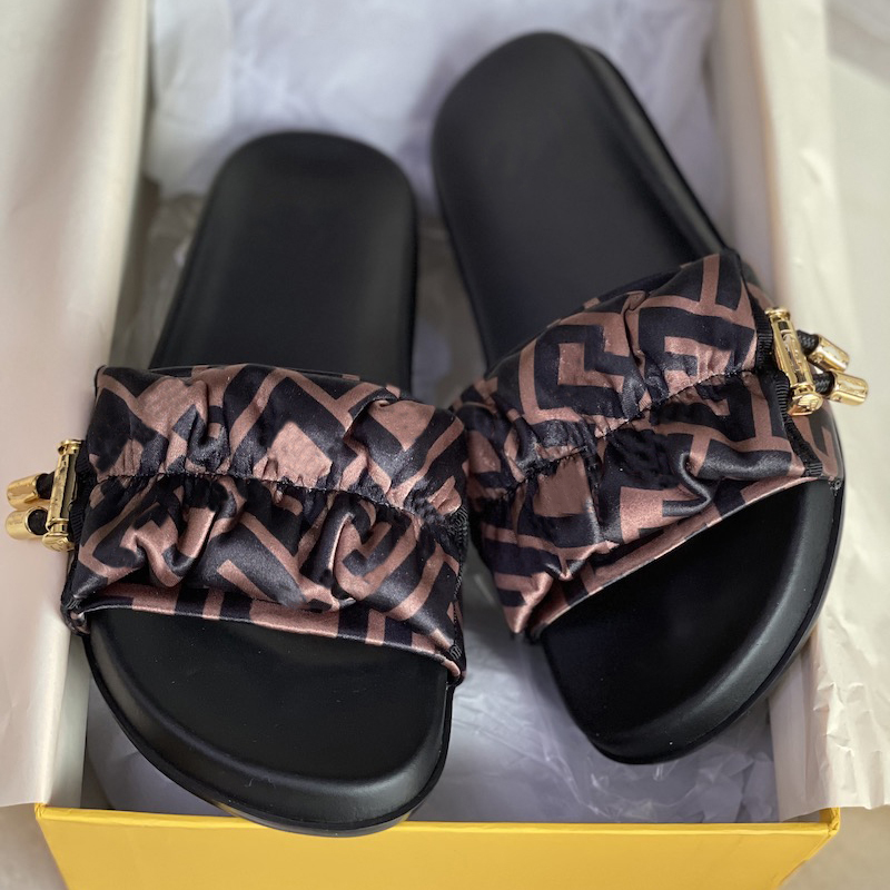 

Top Women Sandals Ruched satin designer slides slippers Shoes Classic Slide Summer Fashion Wide Flat Slippery Sandal Slipper Flip Flop Size 35-41 NO316, Black/brown