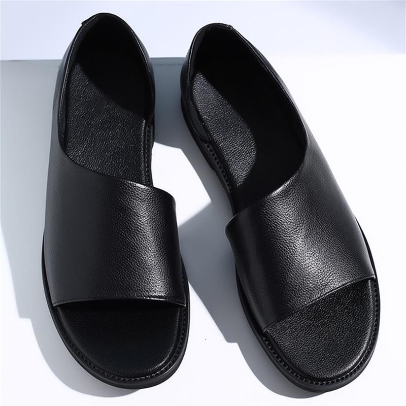 

Slippers 2021 Summer Casual Fashion Trend Personality Men Outdoor Beach Shoes Men's Leather Sandals XM321 3IA4, Black