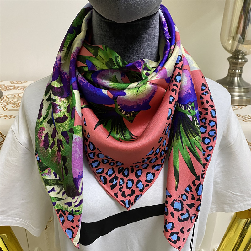

New style women's square scarves high quality 100% twill silk material pint letter flowers pattern size 90cm - 90cm