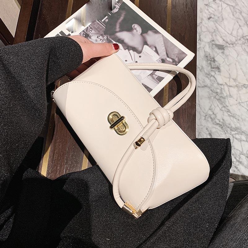 

Women's Designer Handbag Retro PU Leather Shoulder Messenger Bag Lady Small Flap Travel Totes Bag Fashion Crossbody Clutch Bags, Black