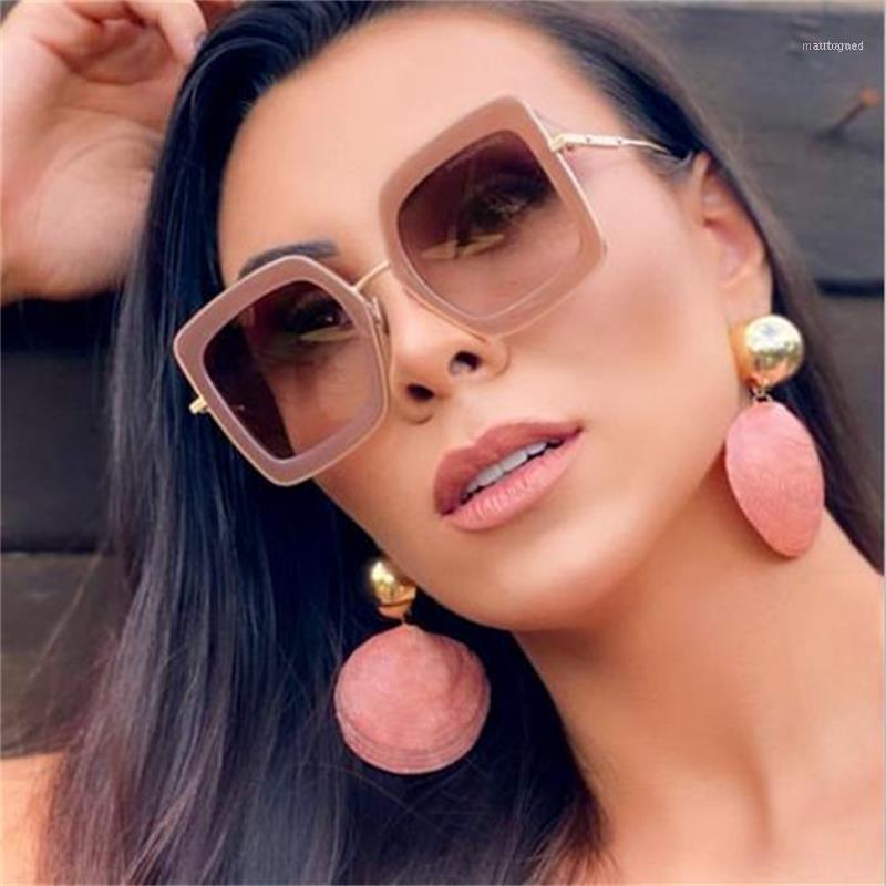 

Sunglasses Square Women Men Oversized Fashion Pink Gradient Sun Glasses Vintage Shades Gafas De Soleil UV4001