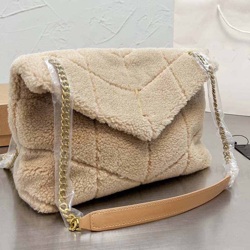 

Quilted Messenger Bag Sherpa Fur Handbag Purse Teddy Plush Crossbody Shoulder Bags Genuine Leather Fashion Letter Gold Chain Flap Puffer Han